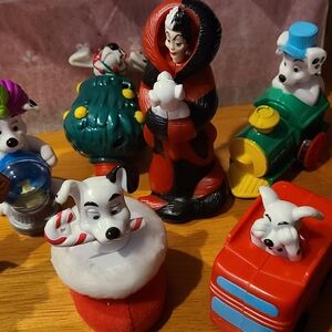 Disney Dalmatian Holiday Playset with Red and Green Accents